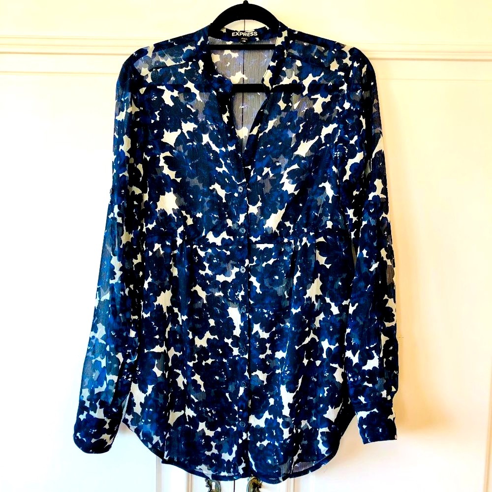 Express Floral-Print Sheer Convertible Sleeve Button-Front Tunic Shirt - XS
